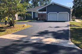 Best Asphalt Driveway Installation  in Mount Kisco, NY